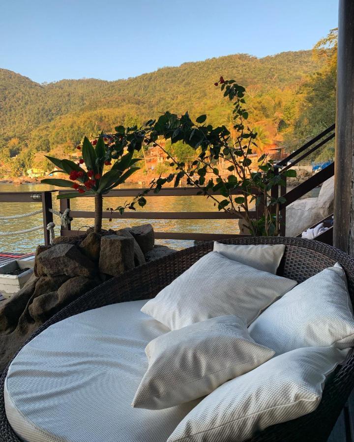 Pousada Conves - Ilha Grande Praia de Araçatiba 外观 照片